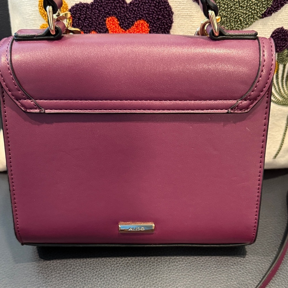 ALDO Purple Chain Strap Women's Bag - Picture 4 of 6